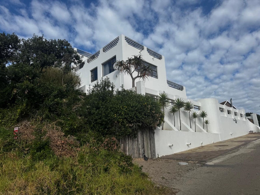 0 Bedroom Property for Sale in Paradise Beach Eastern Cape